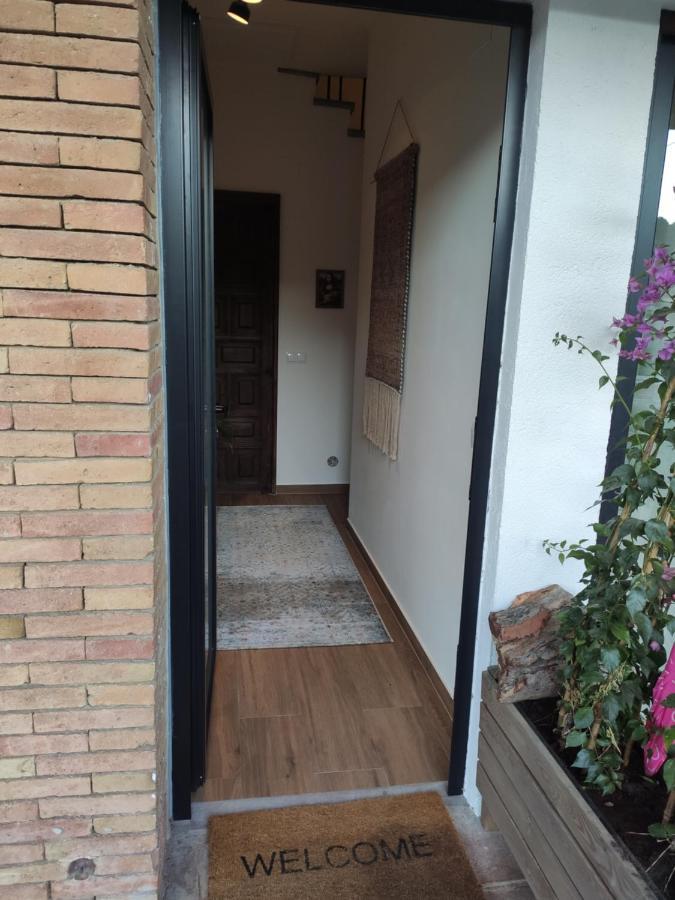 Cozy Place, Big Roof Terrace & Spectacular Views. 卡布里尔斯 外观 照片