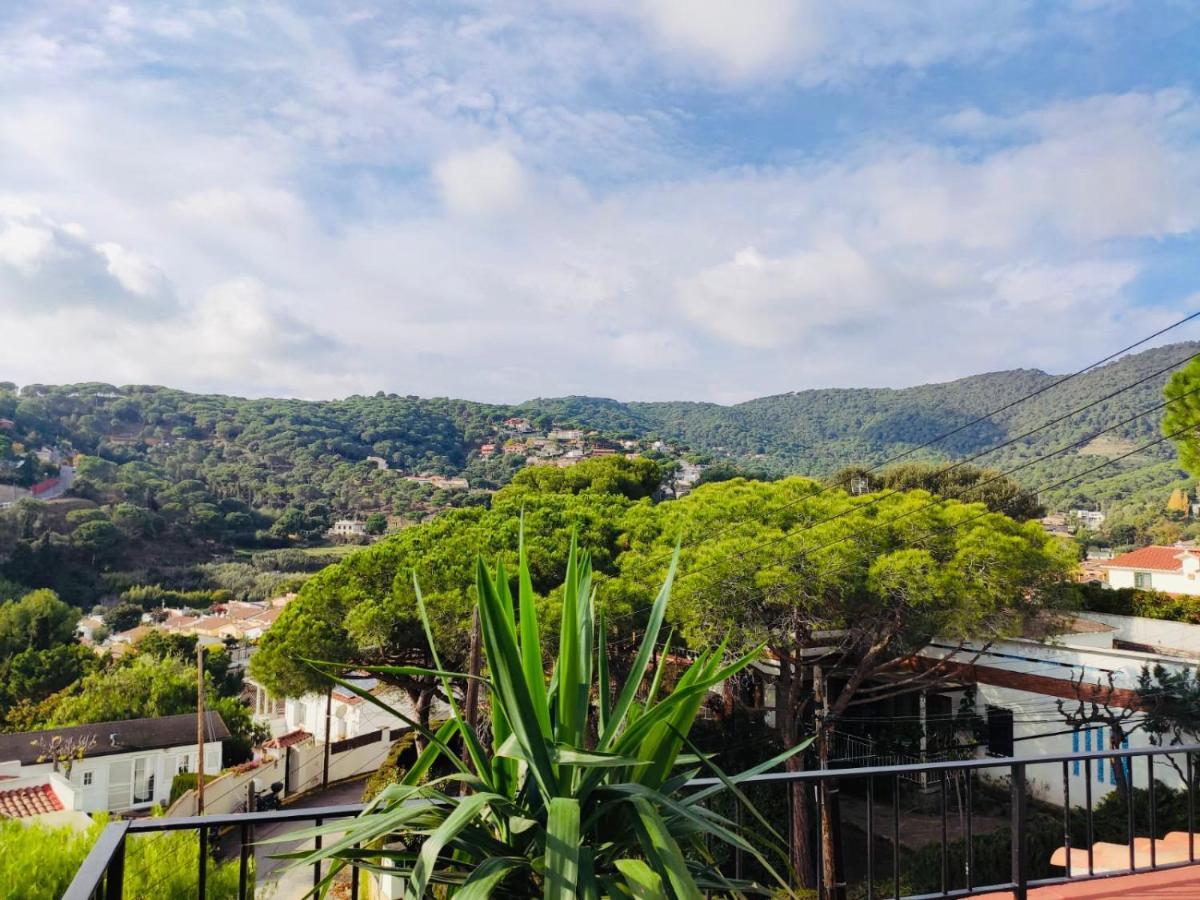 Cozy Place, Big Roof Terrace & Spectacular Views. 卡布里尔斯 外观 照片